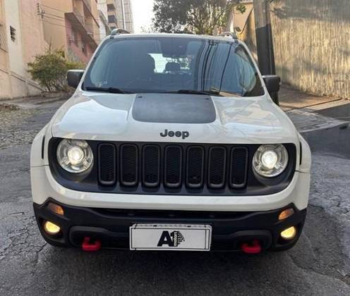 JEEP RENEGADE 2.0 16V TURBO DIESEL TRAILHAWK 4P 4X4 AUTOMÁTICO JEEP RENEGADE 2.0 16V TURBO DIESEL TRAILHAWK 4P 4X4 AUTOMÁTICO